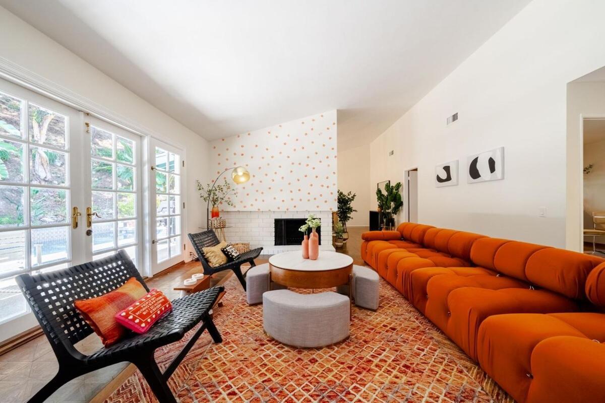 6 Minutes To Universal With Game Room, Heated Pool & *