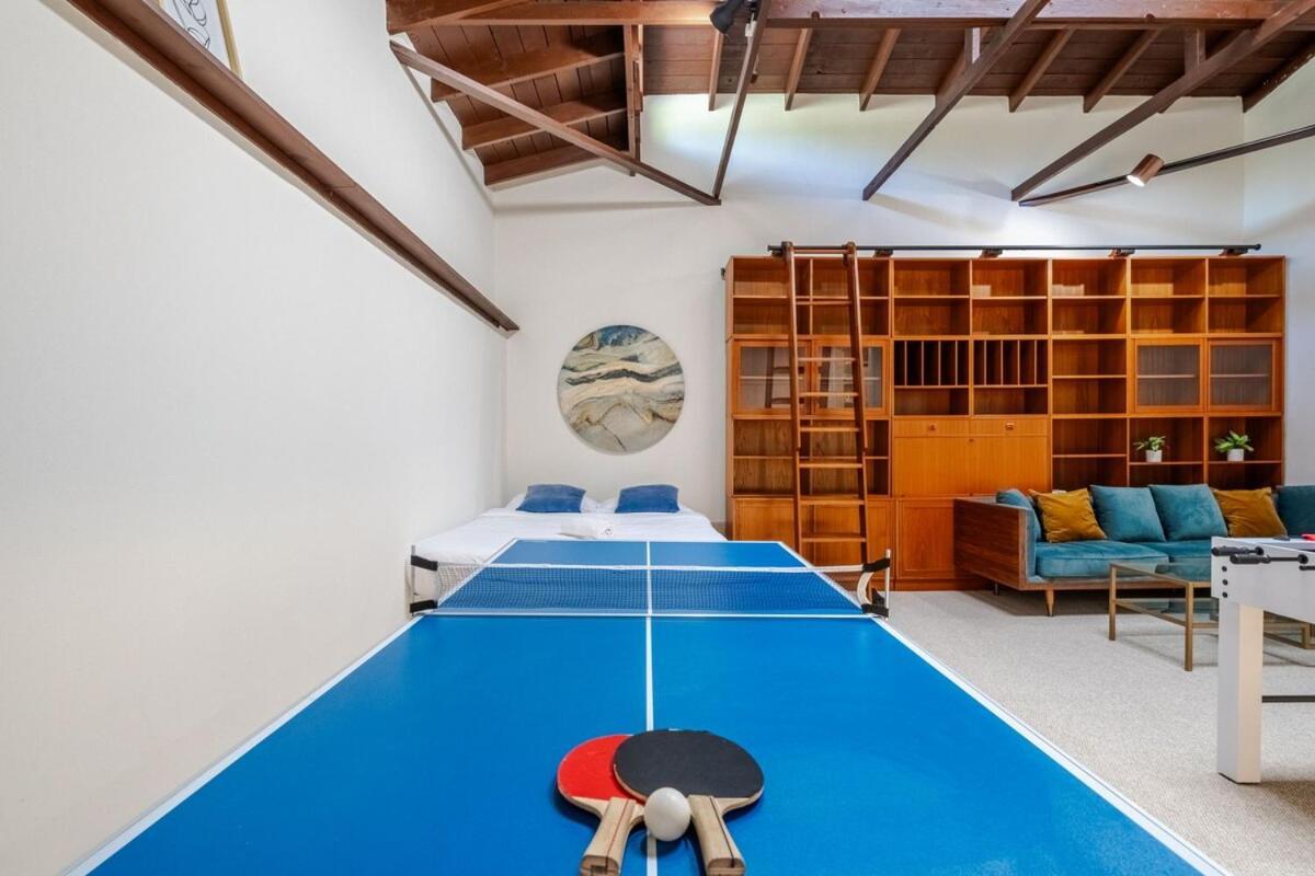 6 Minutes To Universal With Game Room, Heated Pool & Сasa de vacaciones *